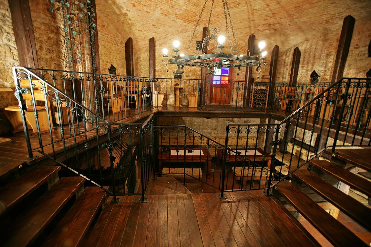 Chateau Krakovany Εξωτερικό φωτογραφία