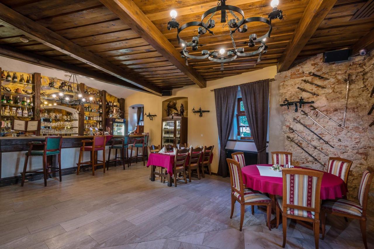 Chateau Krakovany Εξωτερικό φωτογραφία