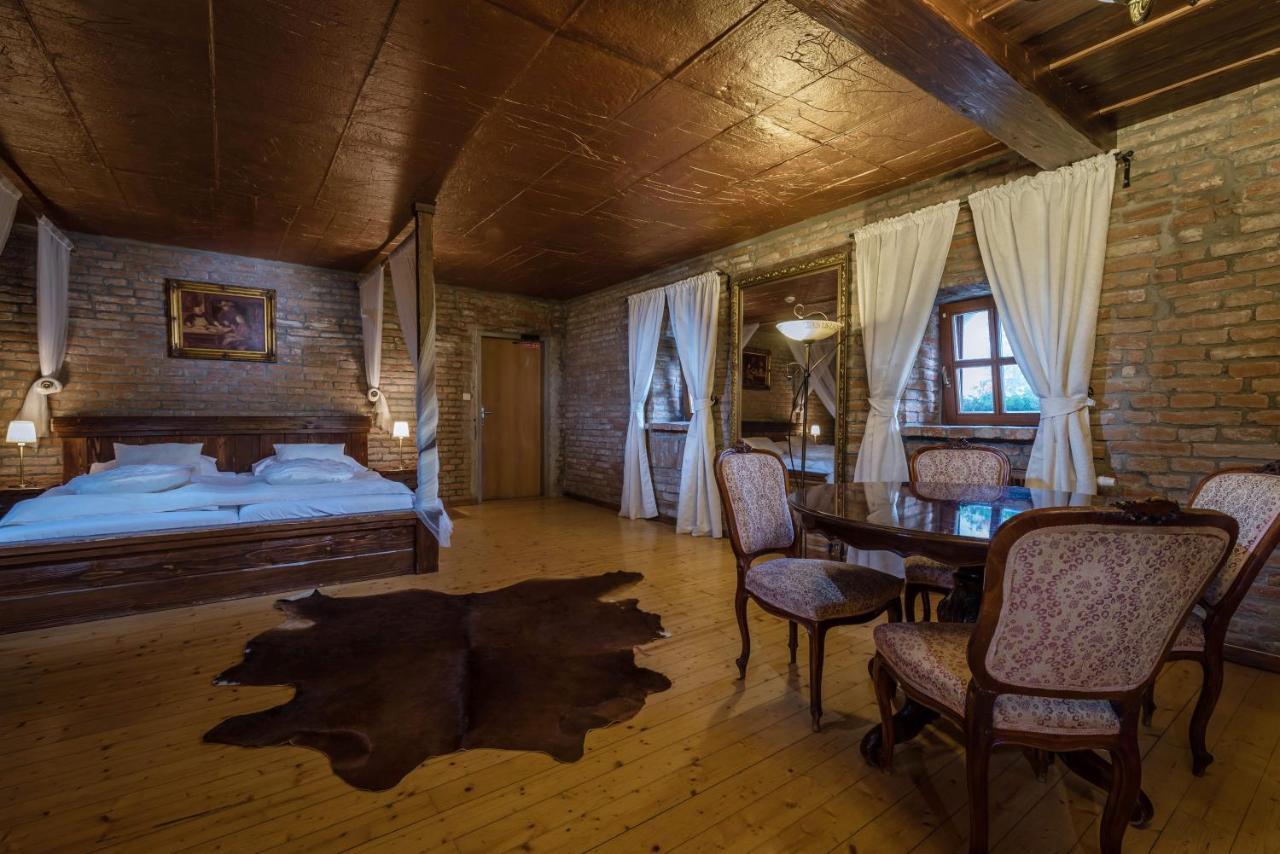 Chateau Krakovany Εξωτερικό φωτογραφία